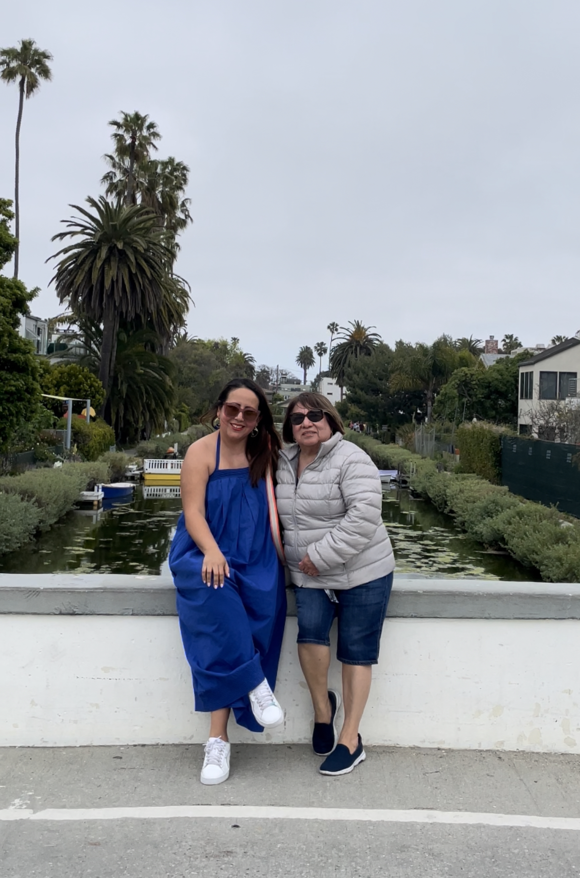 Mom and daughter in casual style 